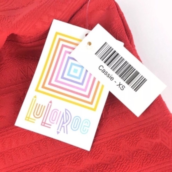 LULAROE Cassie Pencil Skirt Textured Solid Red Aztec Southwestern Size XS NWT - Picture 5 of 9